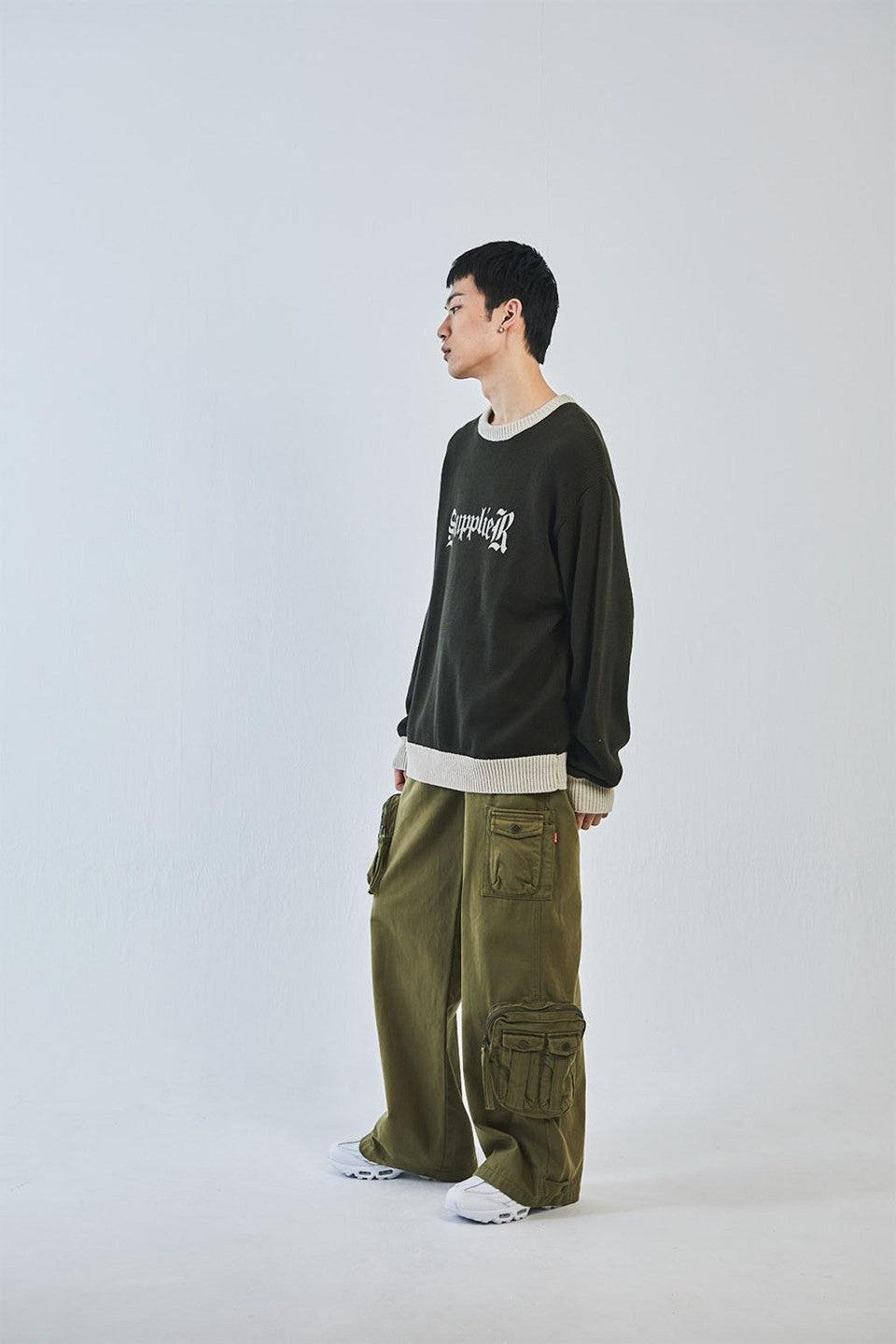 Bicolor Logo Crew Knit