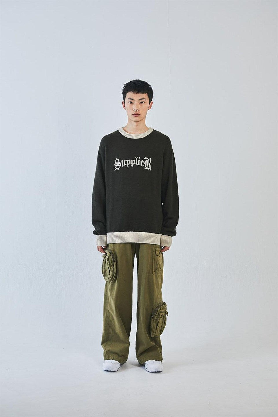 Bicolor Logo Crew Knit