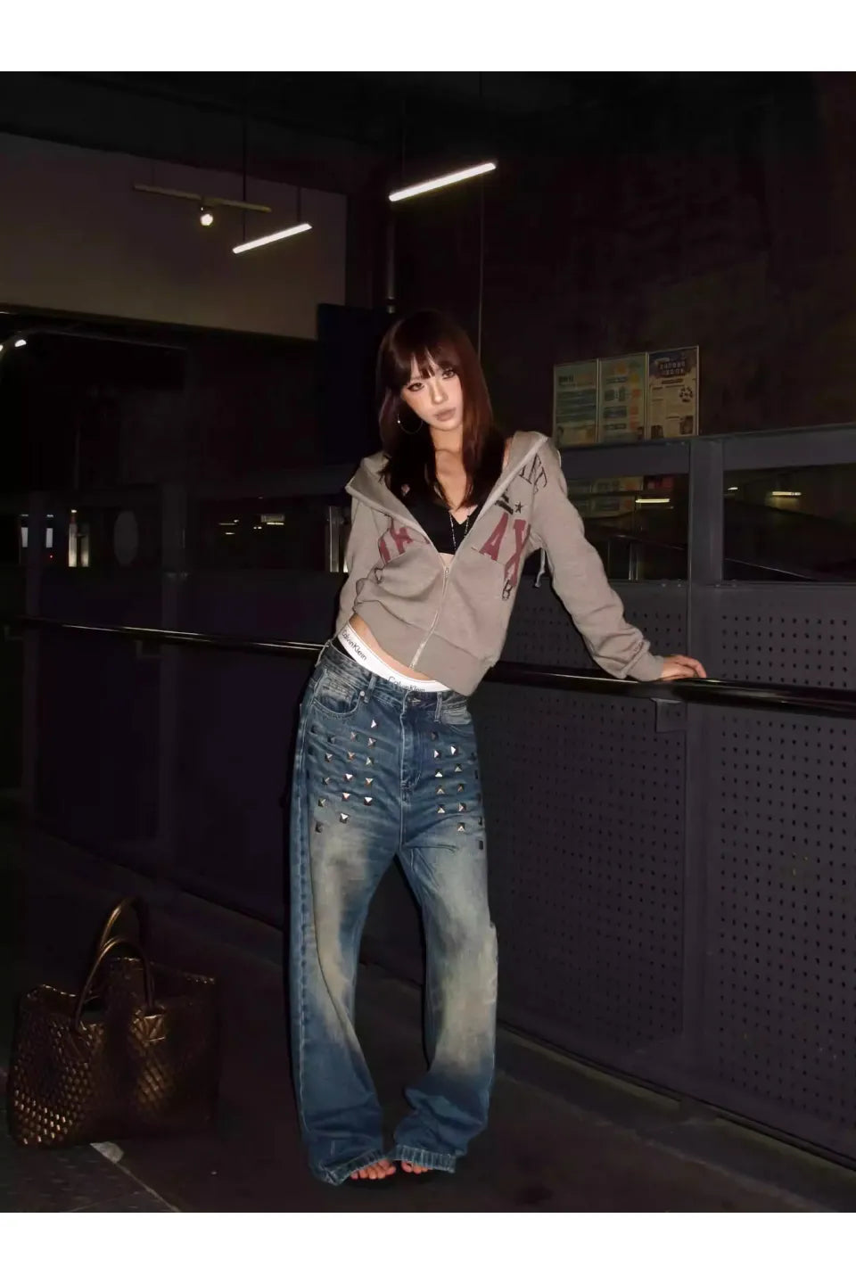 Blue Distressed Whisker Wash Baggy Loose Straight Jeans with Square Nails