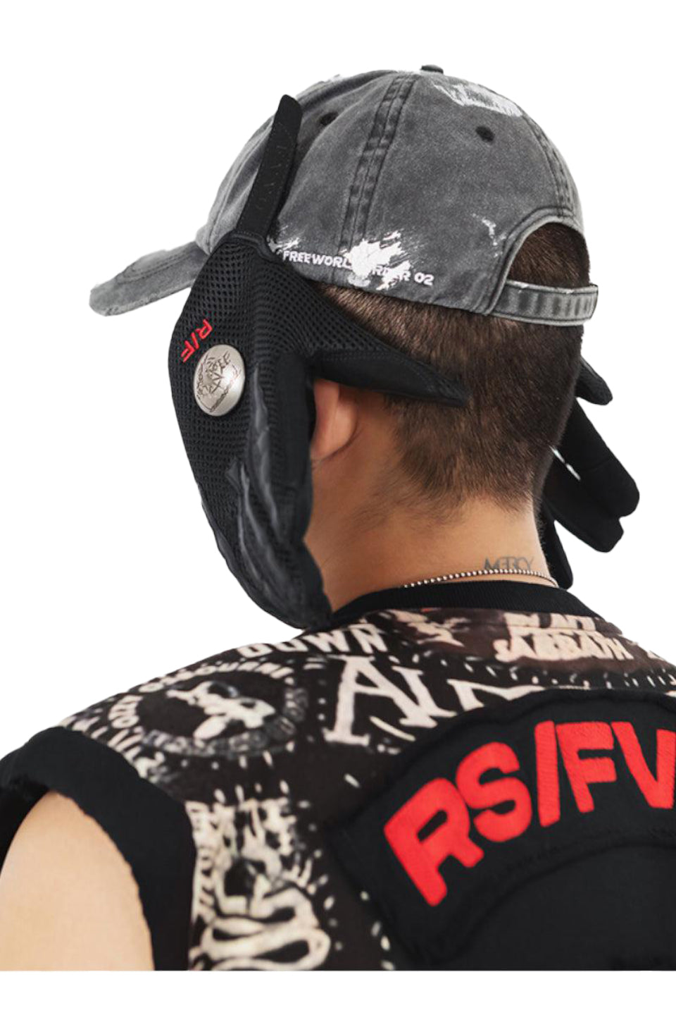 Brushing Peaked Cap