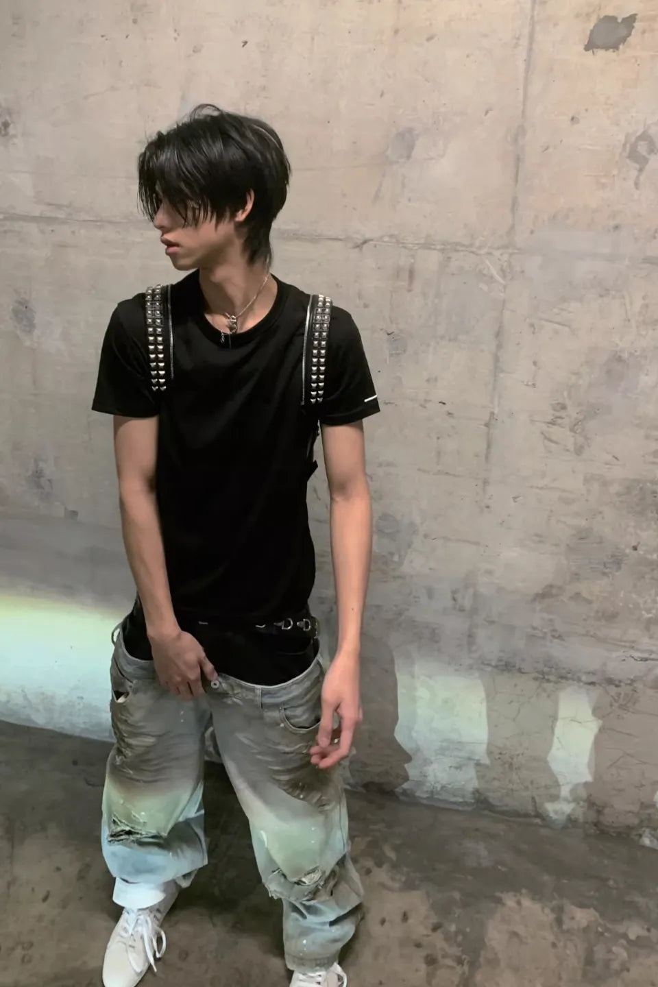 Classic Fit Embroidered Cuff T-shirt
