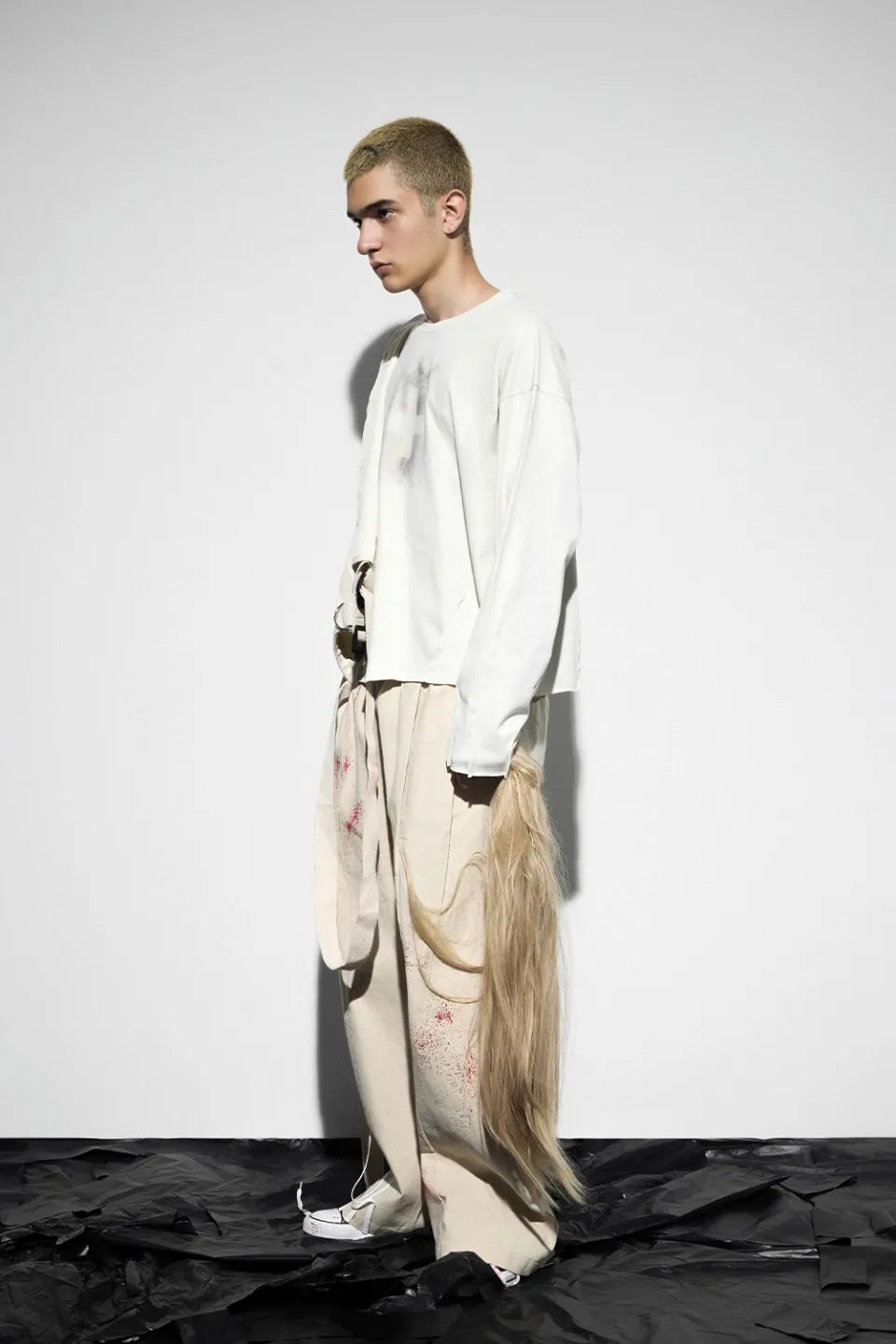 Cross Redemption Print Pinched Pleated long Sleeves