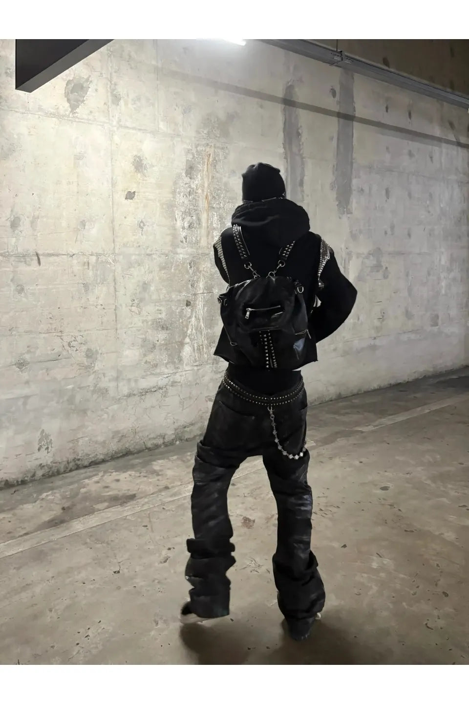 Curved Bamboo Joint Washed Brushed Wax 3D Jeans