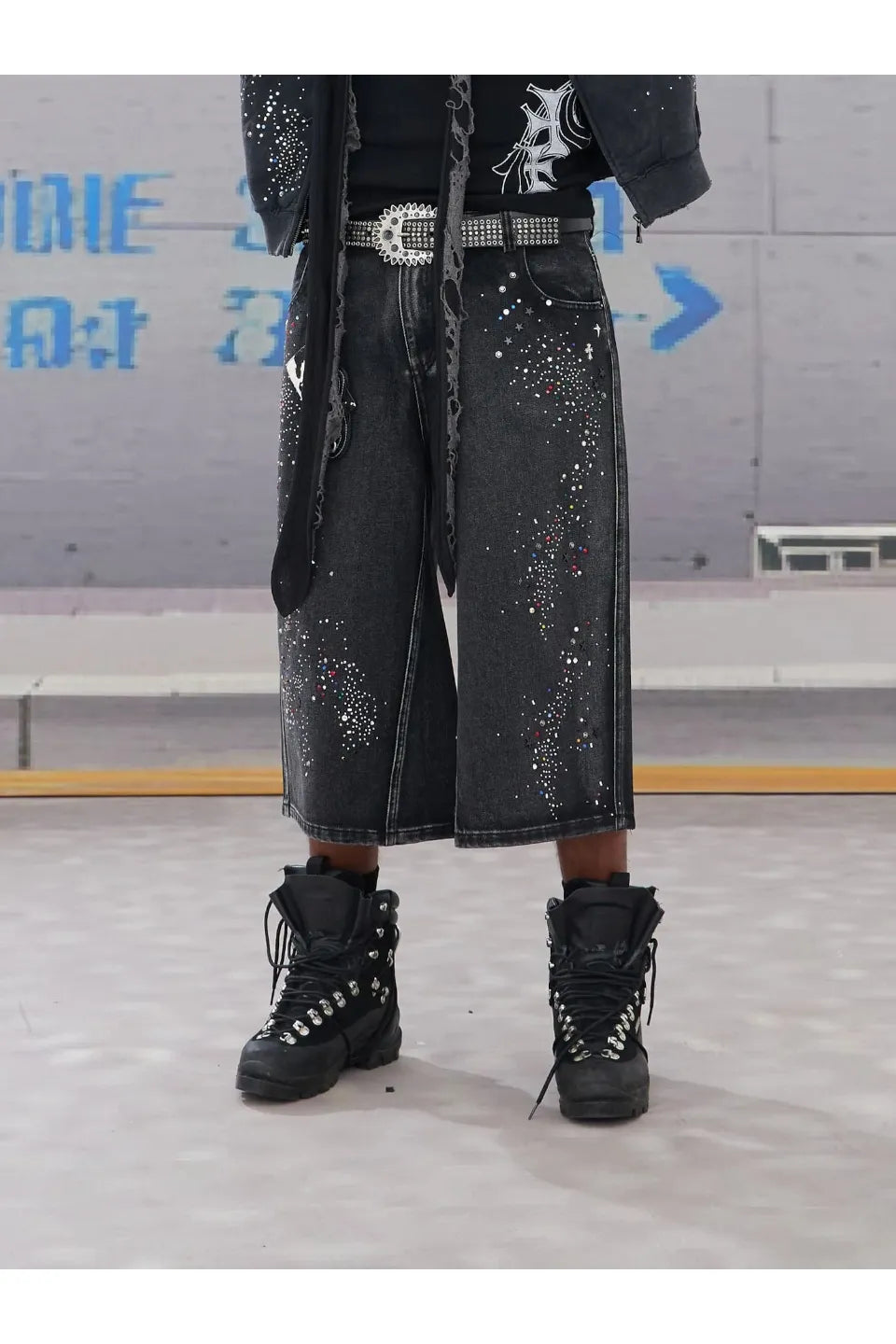 Diamond Washed Spliced Oversized Shorts