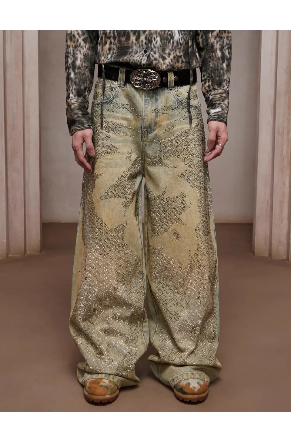 Dirty Washed Diamond Wide Leg Jeans