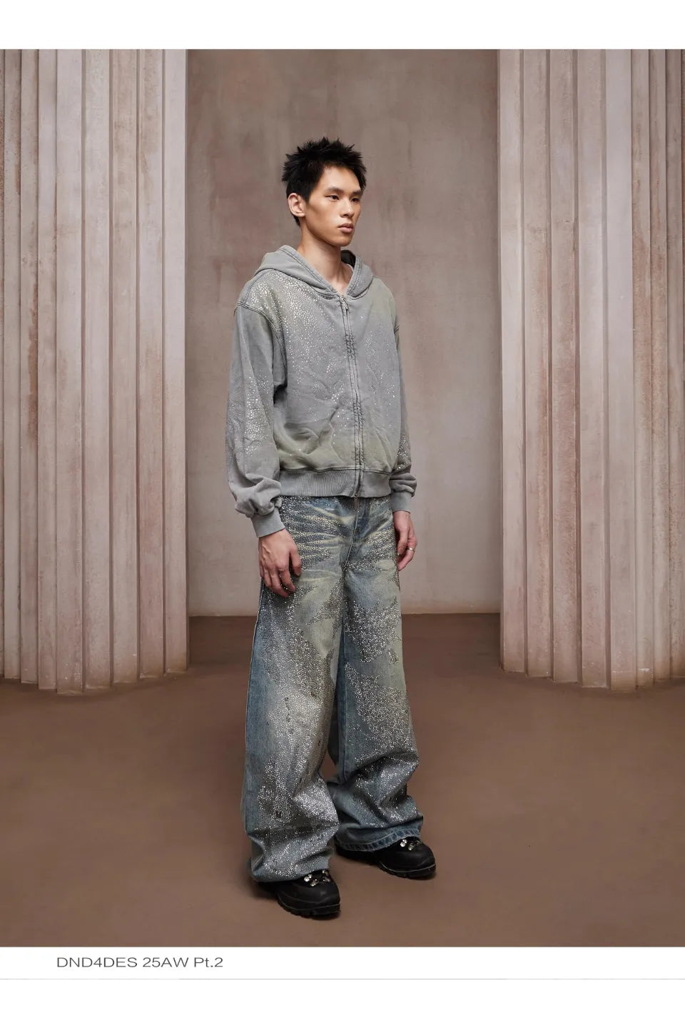 Dirty Washed Diamond Wide Leg Jeans