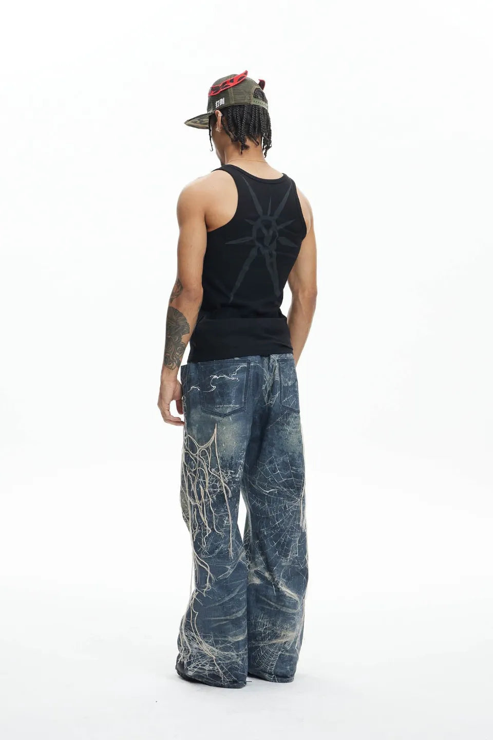 Distressed Spider Web Embroidered Jeans