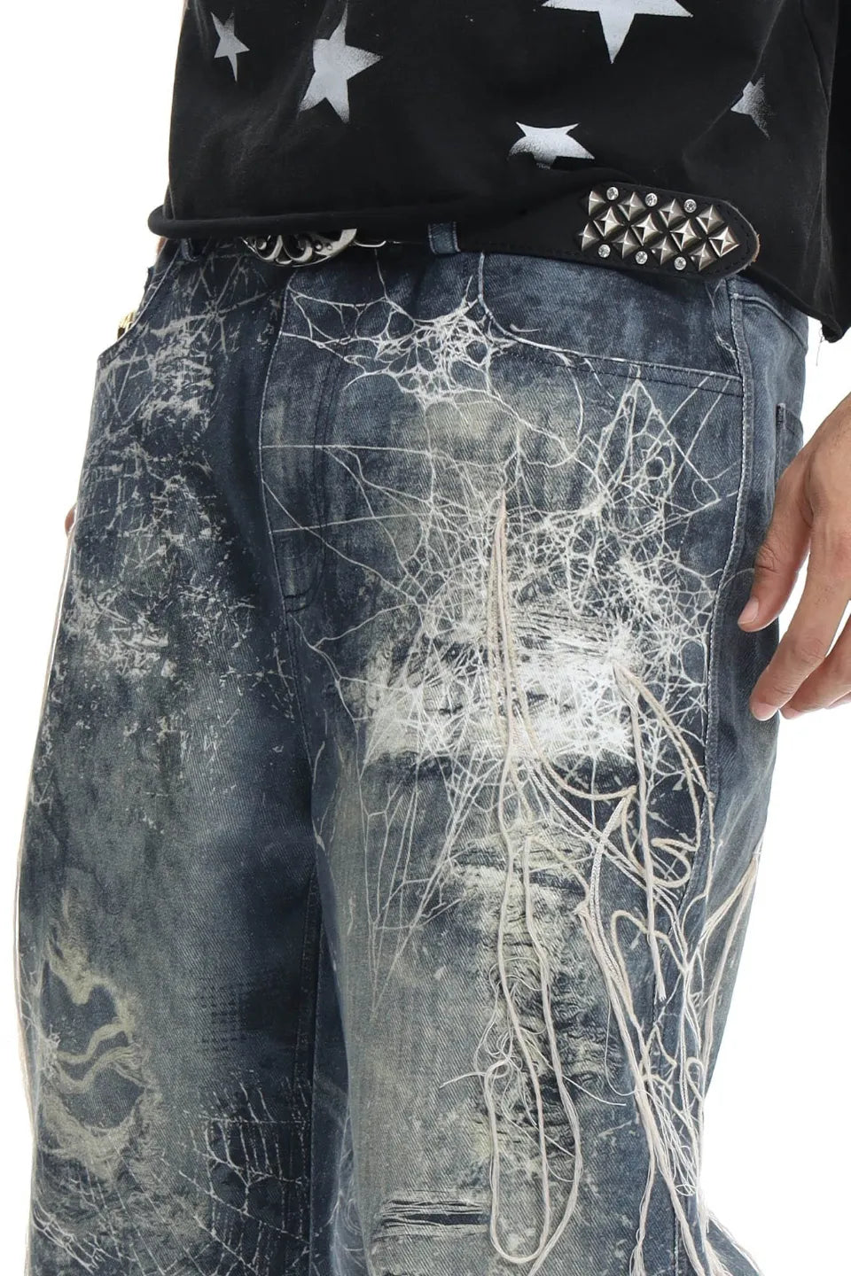 Distressed Spider Web Embroidered Jeans