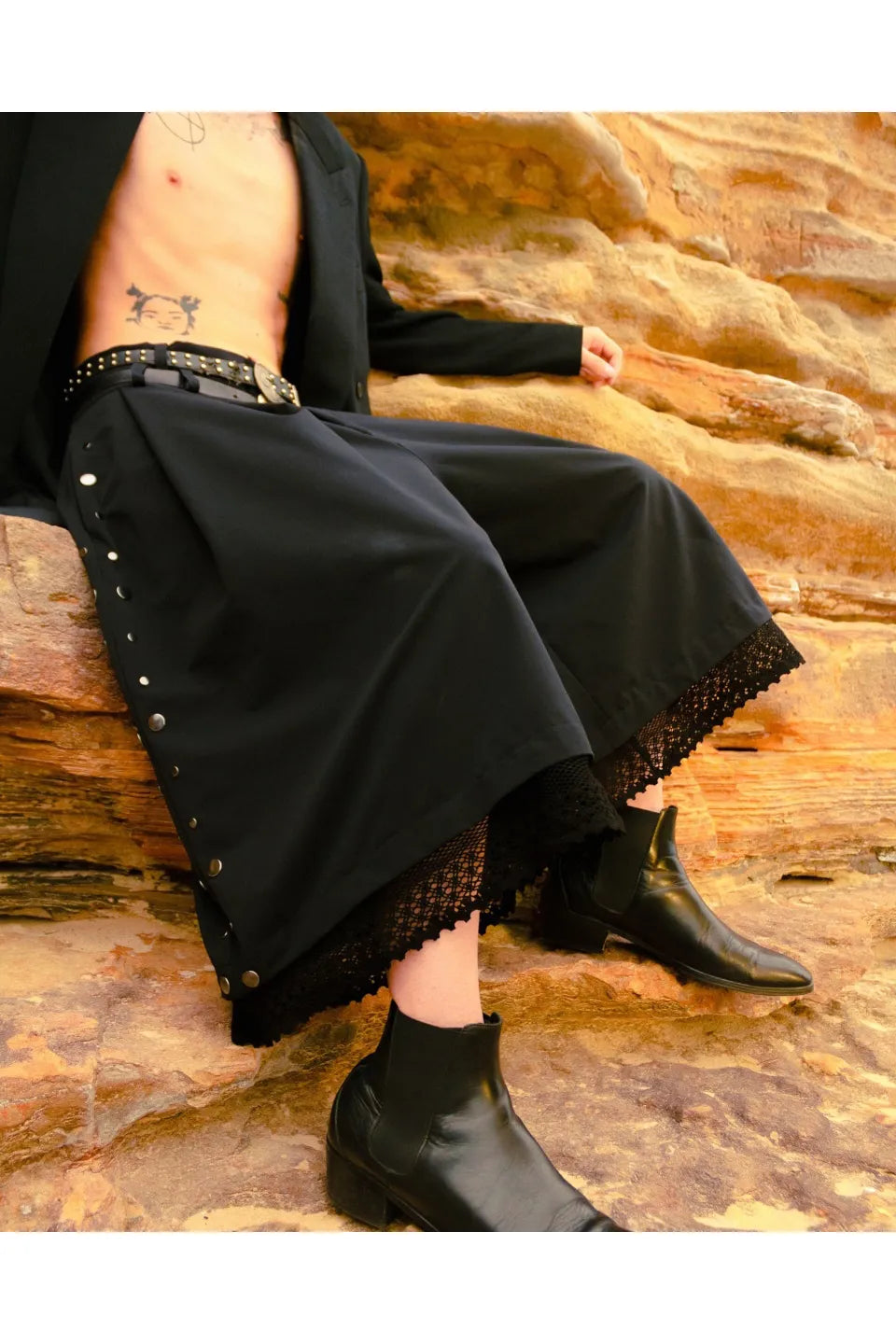 Double Belt Studs Shorts