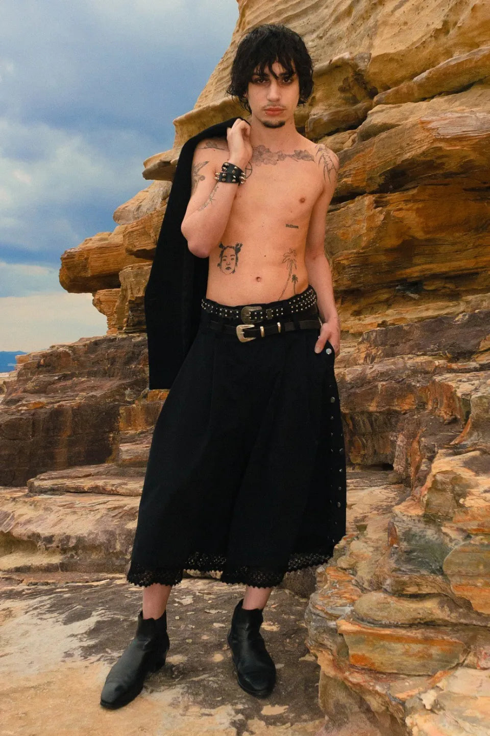 Double Belt Studs Shorts