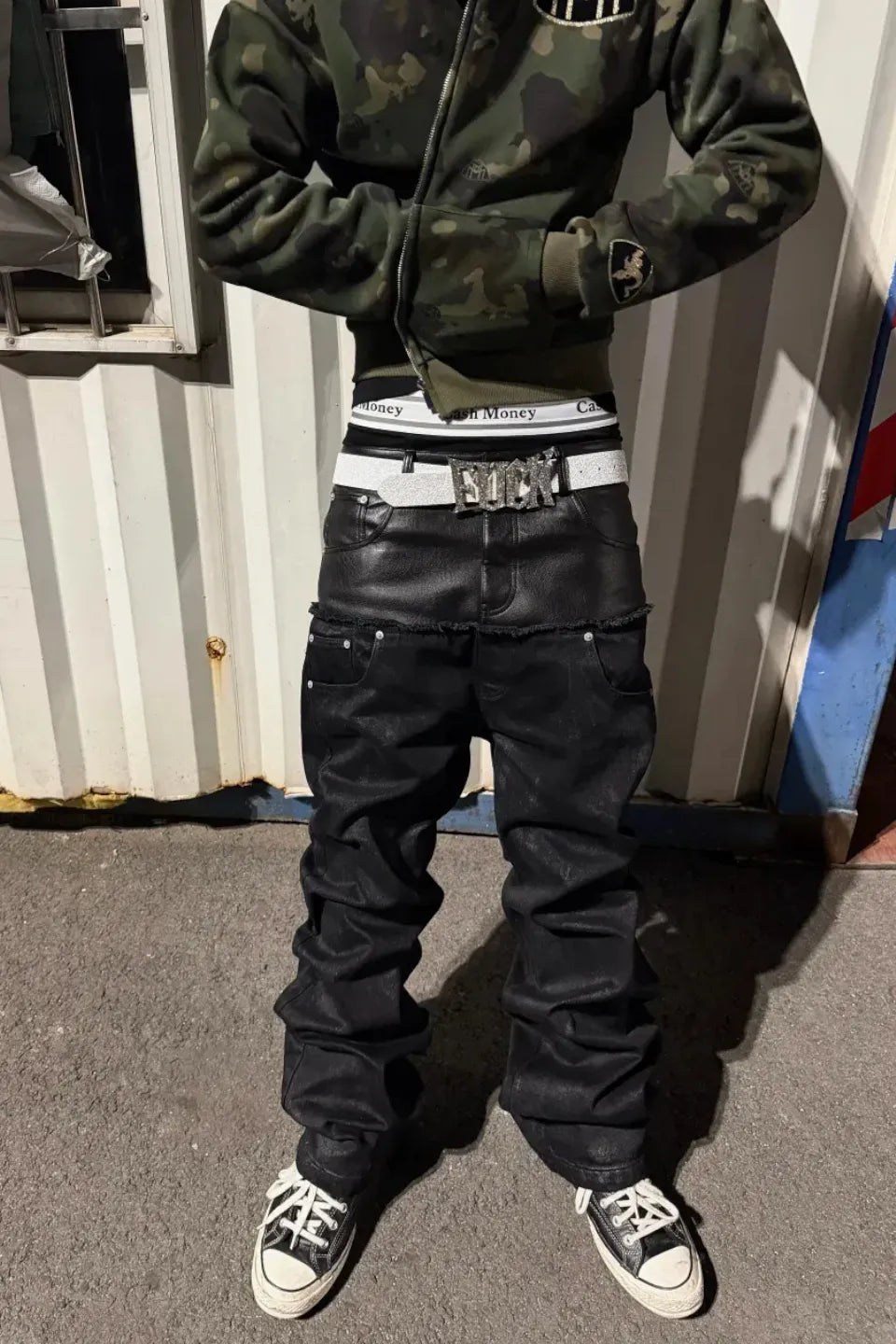 Double Waist Waxed Destroyed Jeans