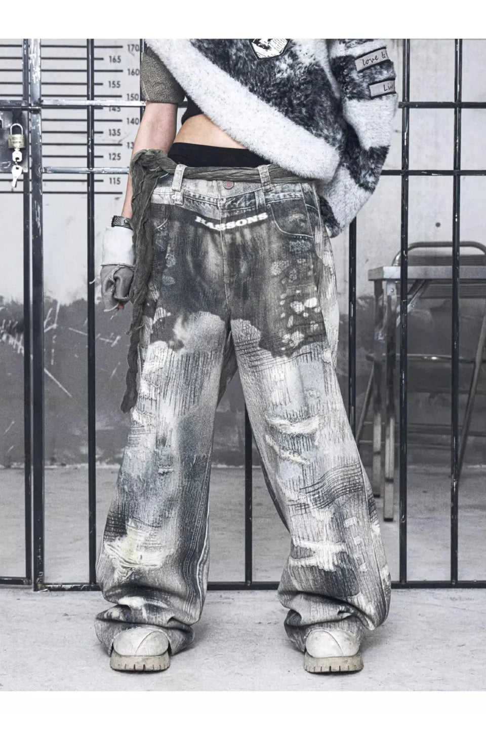 Fake Two Piece Underwear Wearing Baggy Jeans