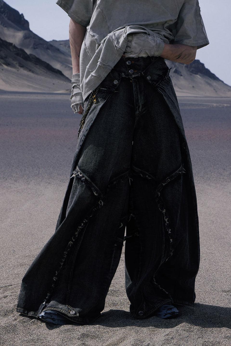 Folded Structure Raw Edges Baggy Jeans