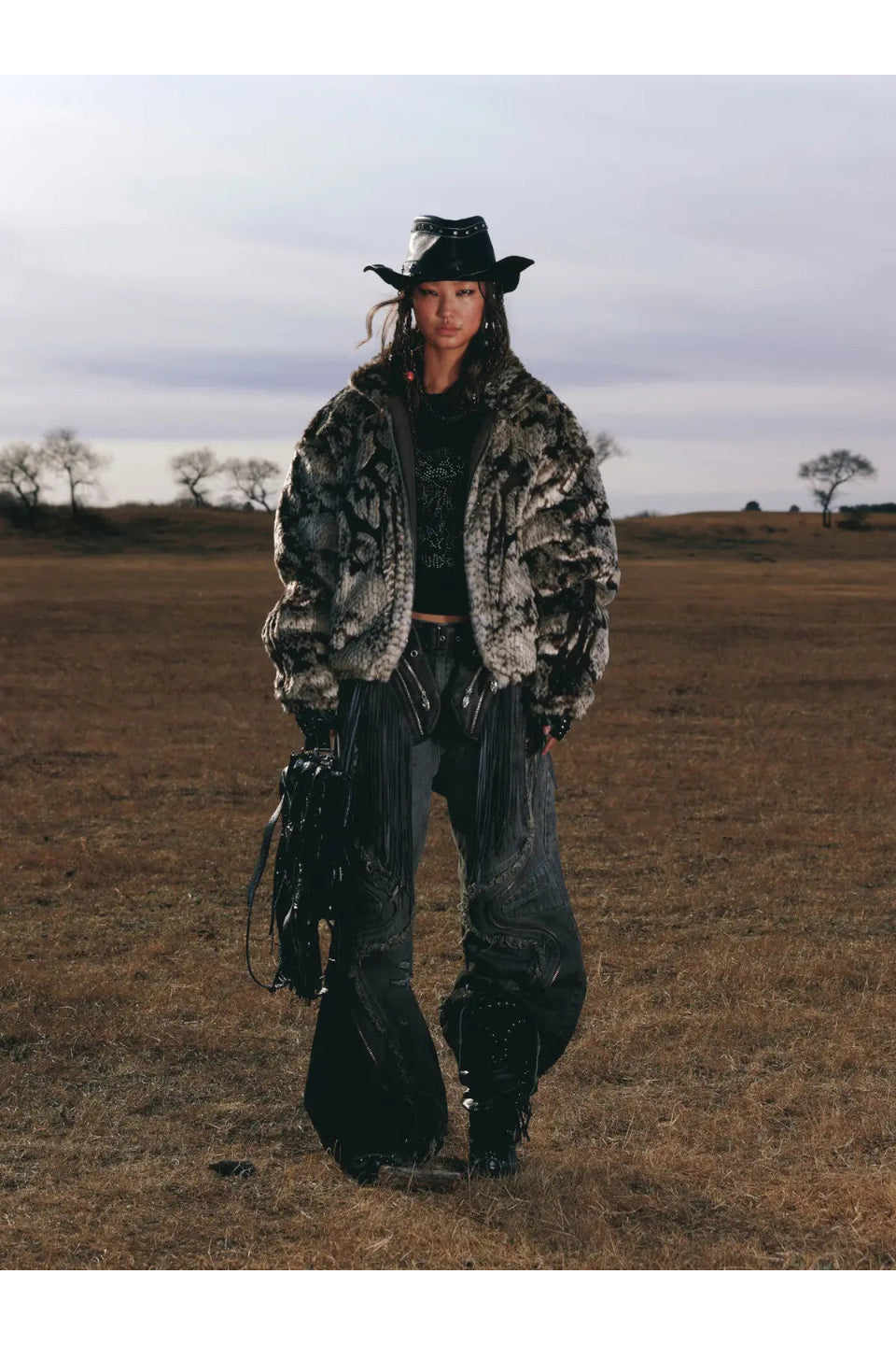 Fringed Belt Raw Edge Jeans