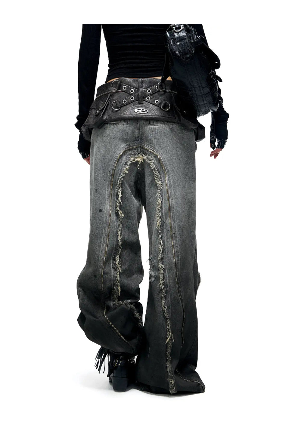 Fringed Belt Raw Edge Jeans