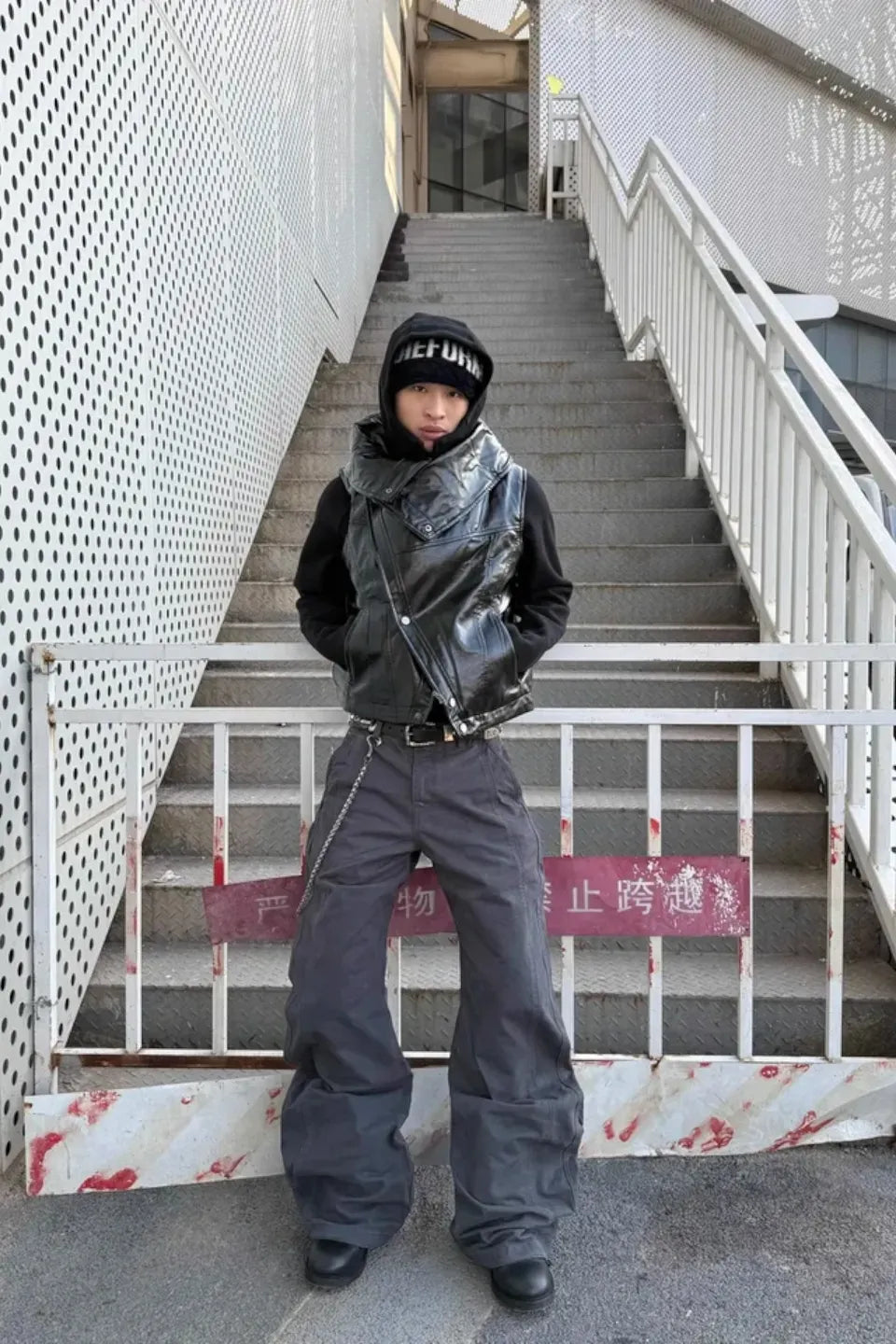 Glossy Stand Up Collar Vest with Zipper and Fur Collar