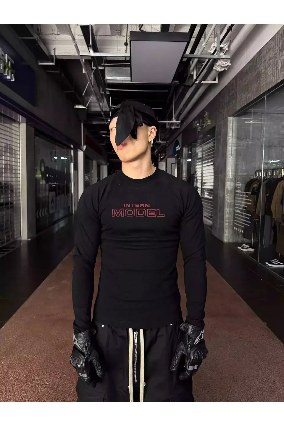 INTERN MODEL Compression Training Long Sleeve