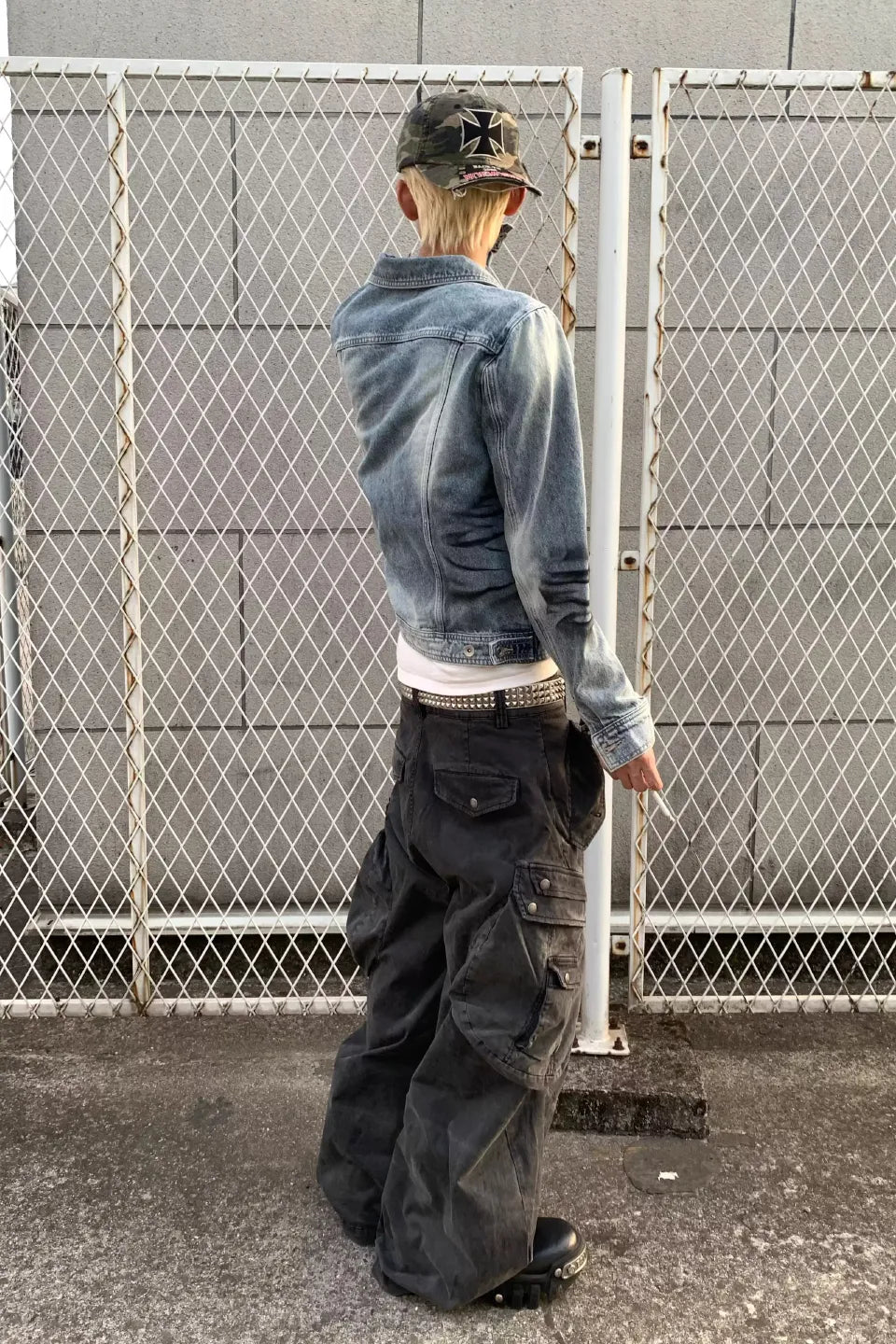 KNIGHT Tiger Pattern Sprayed Denim Jacket