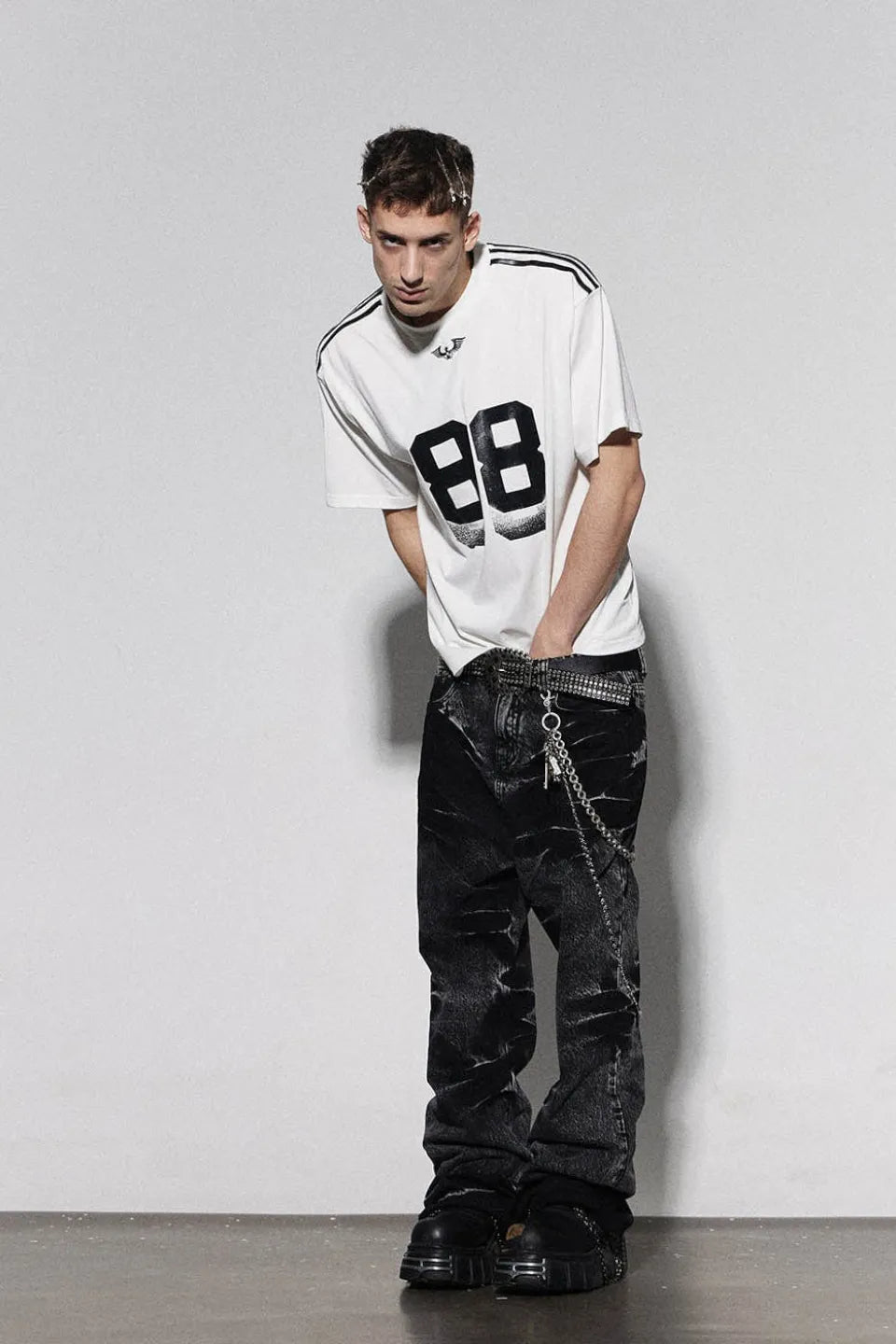 Lightning Crease Washed Flared Jeans