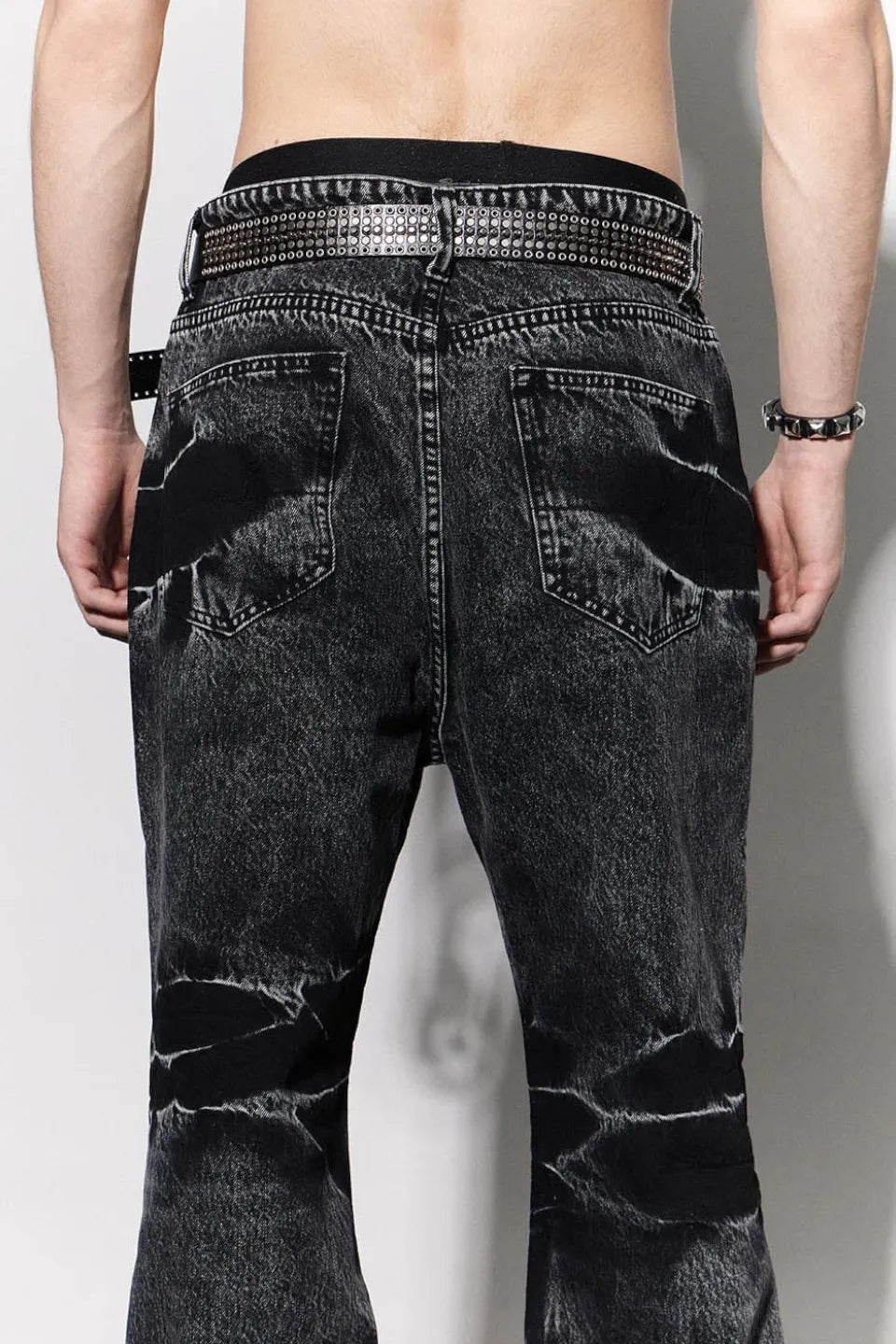 Lightning Crease Washed Flared Jeans