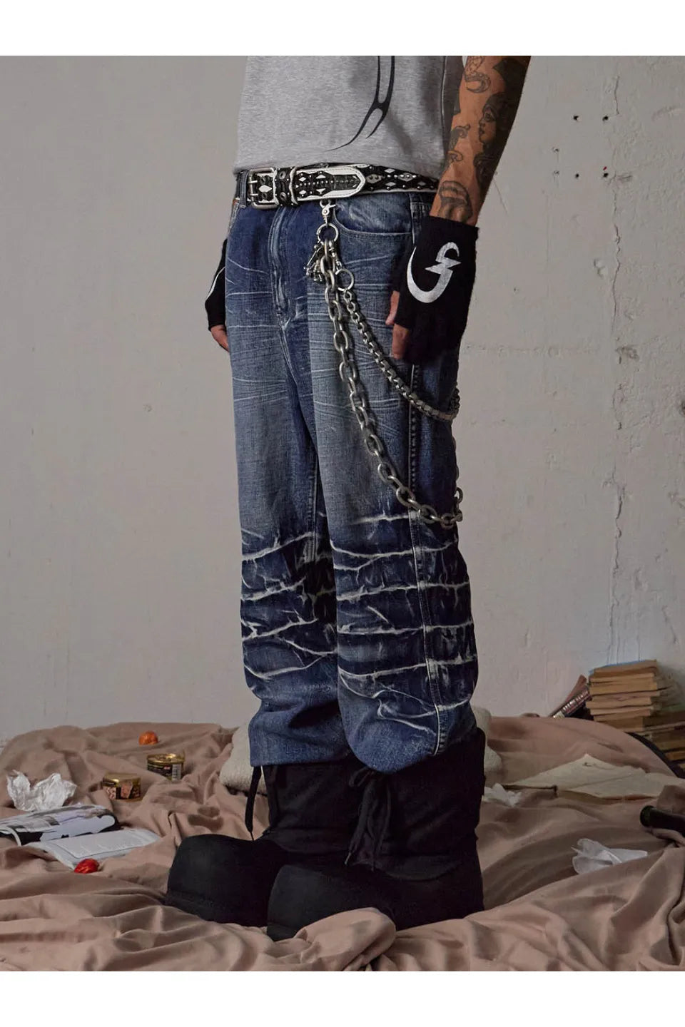 Lightning Creased Flared Jeans