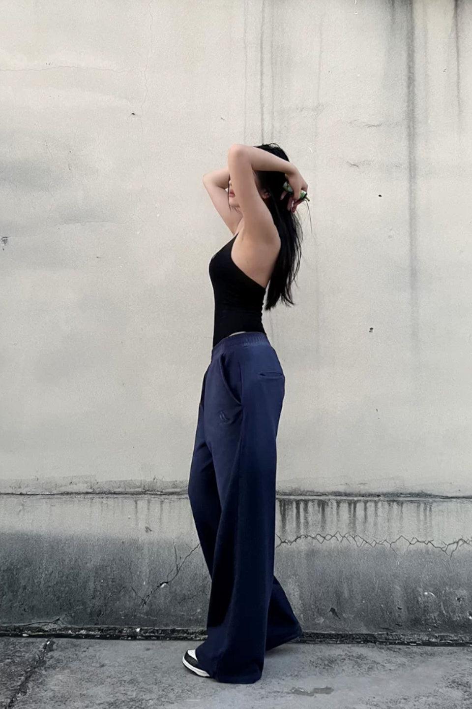 M Worn White Distressed Sweatpants