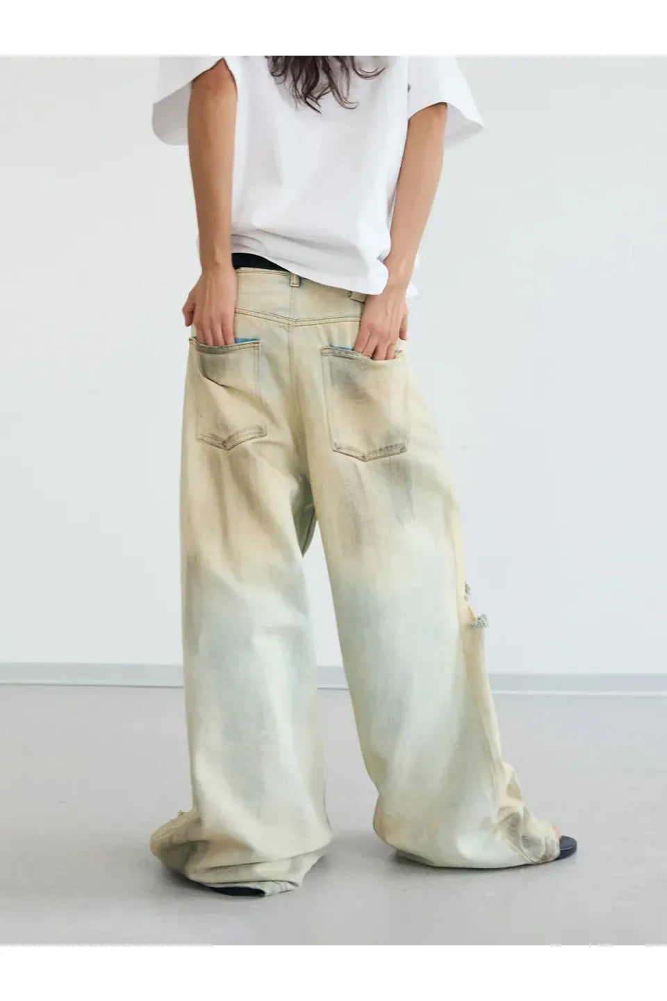 Mud Dye Ripped Jeans