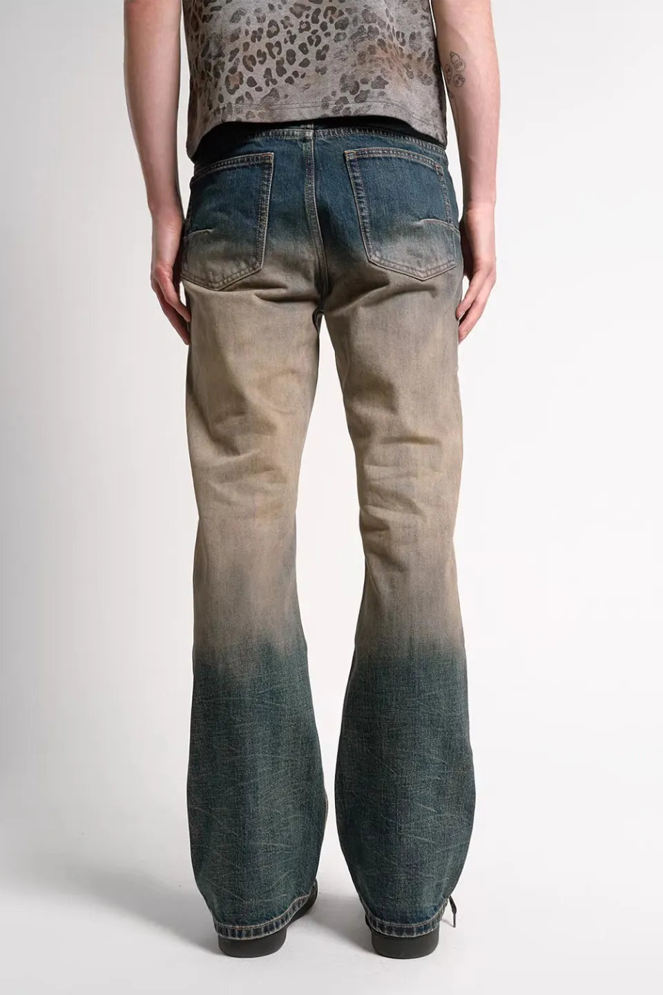 Mud Dyed Gradient Wash Denim