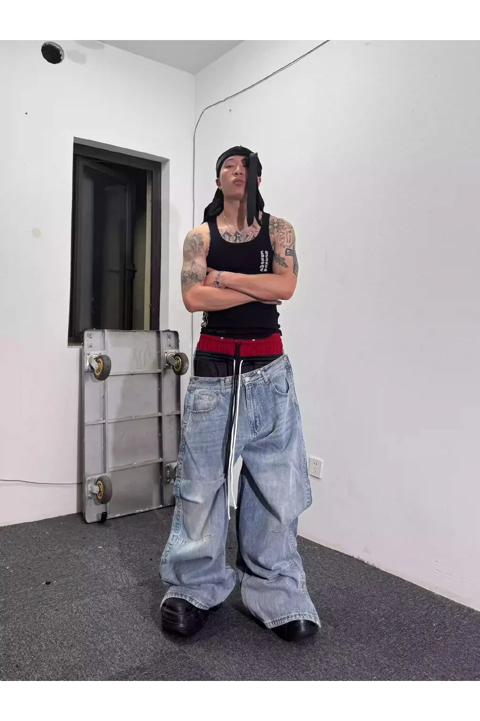 Multi Saggin Washed Denim