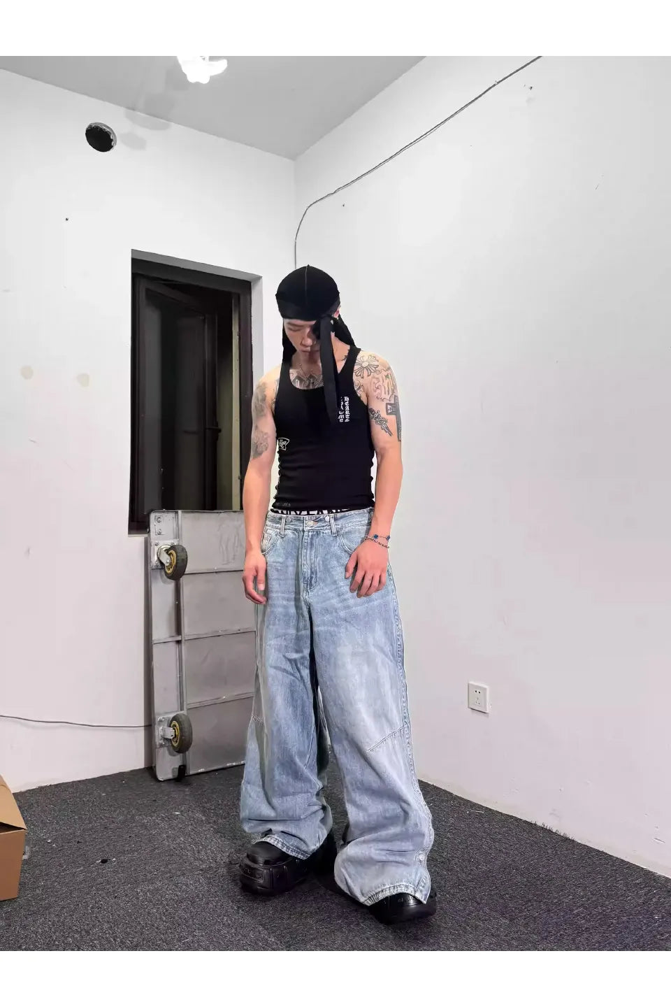 Multi Saggin Washed Denim