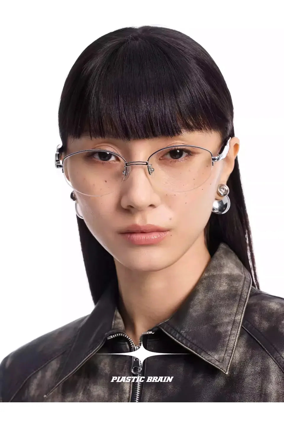 Neo Classic Oval Eyewear