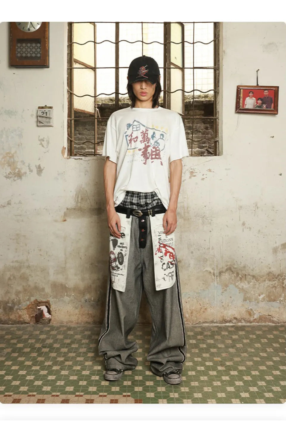 Original Cow Reverse Wearing Large Pocket Straight Leg Jeans