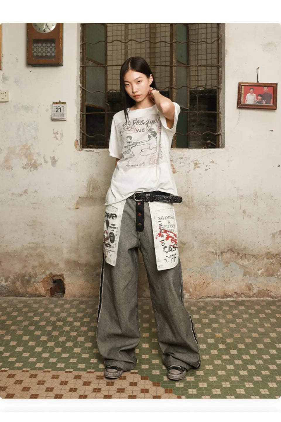 Original Cow Reverse Wearing Large Pocket Straight Leg Jeans