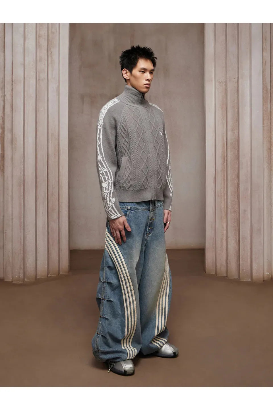 Pleated White Striped Trousers