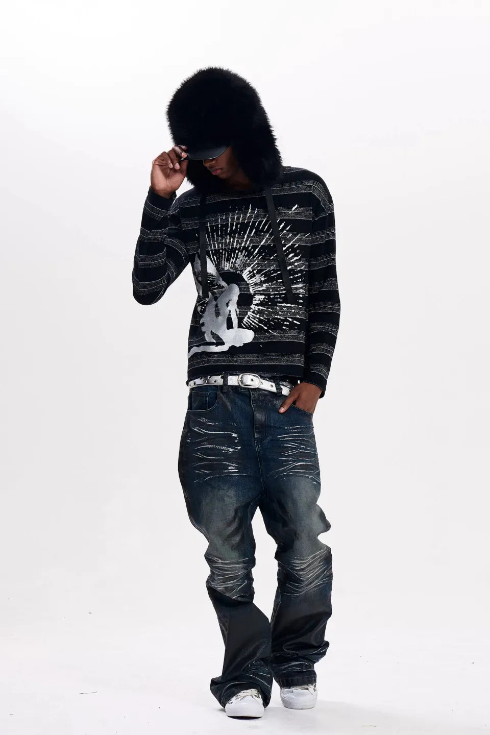 Portrait Graphic Striped LS T-shirts