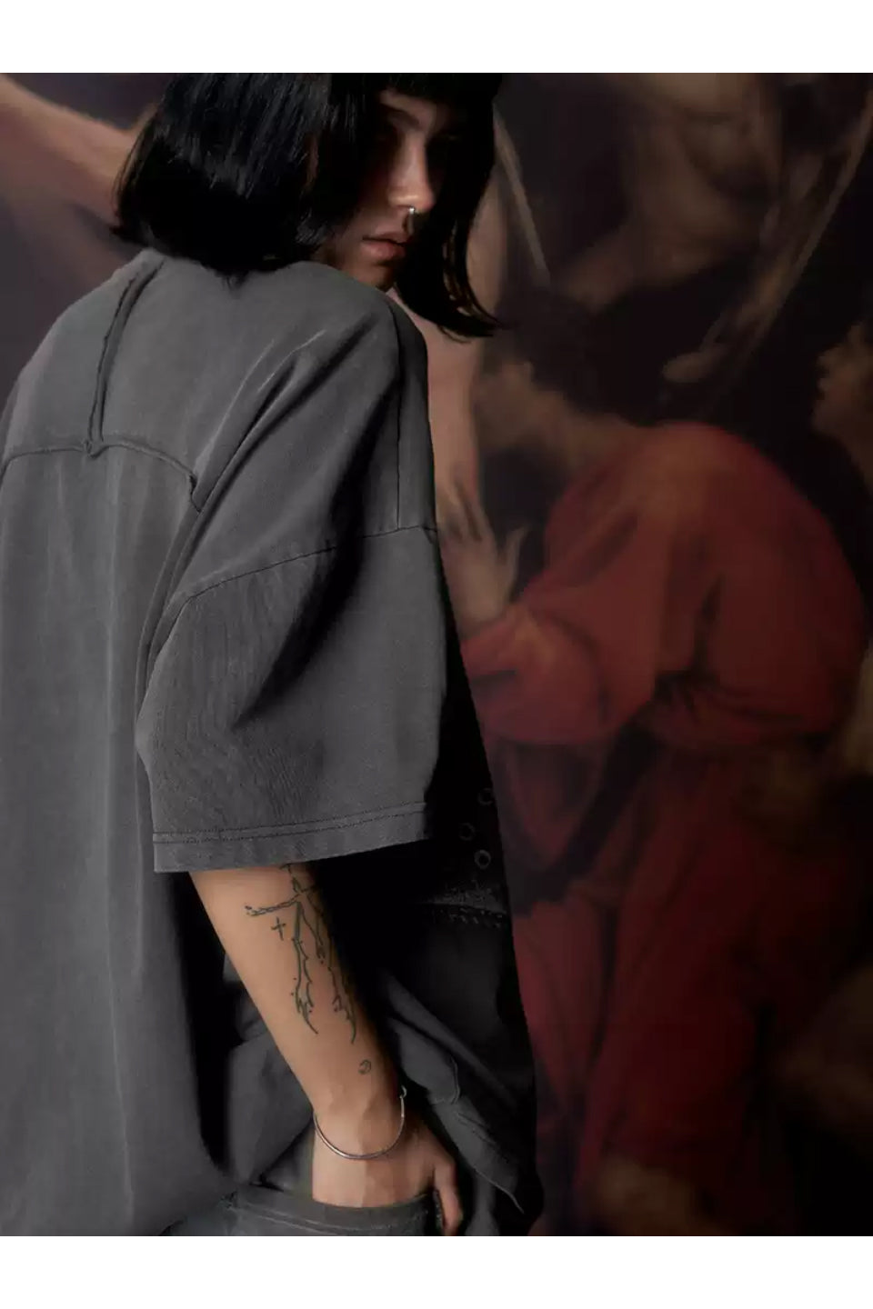 Printed Leather Cross Vintage Washed Tee