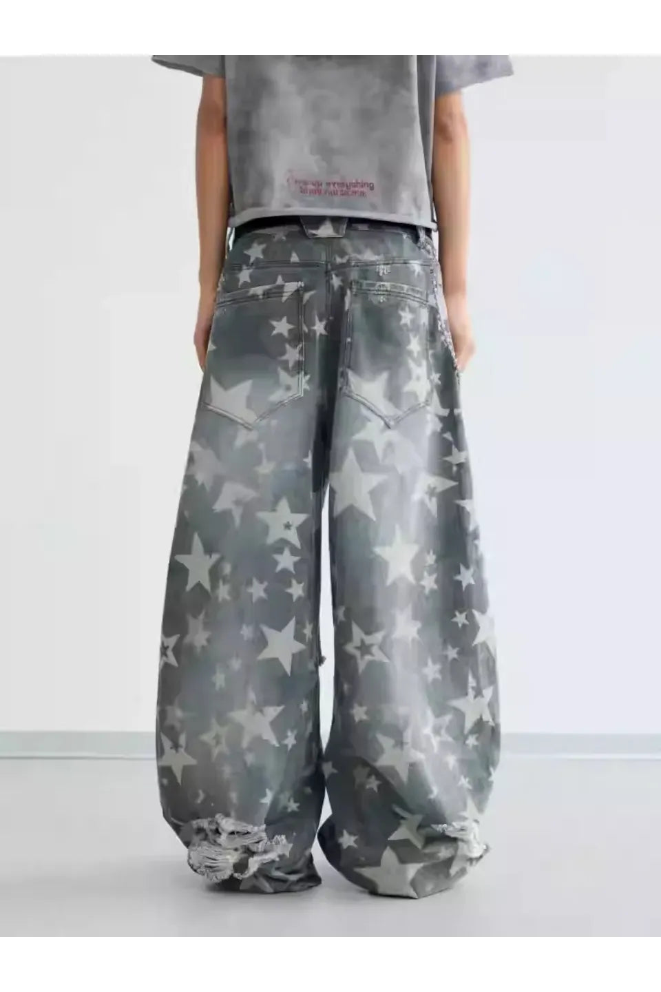 Star Distressed Curve Jeans
