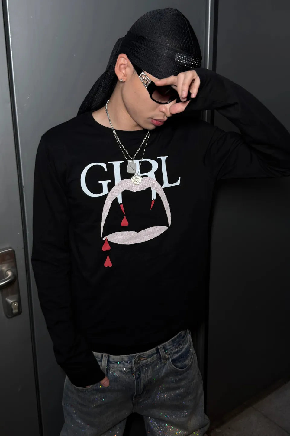 Vamp Girl Bootleg Graphic Slim LS Tee