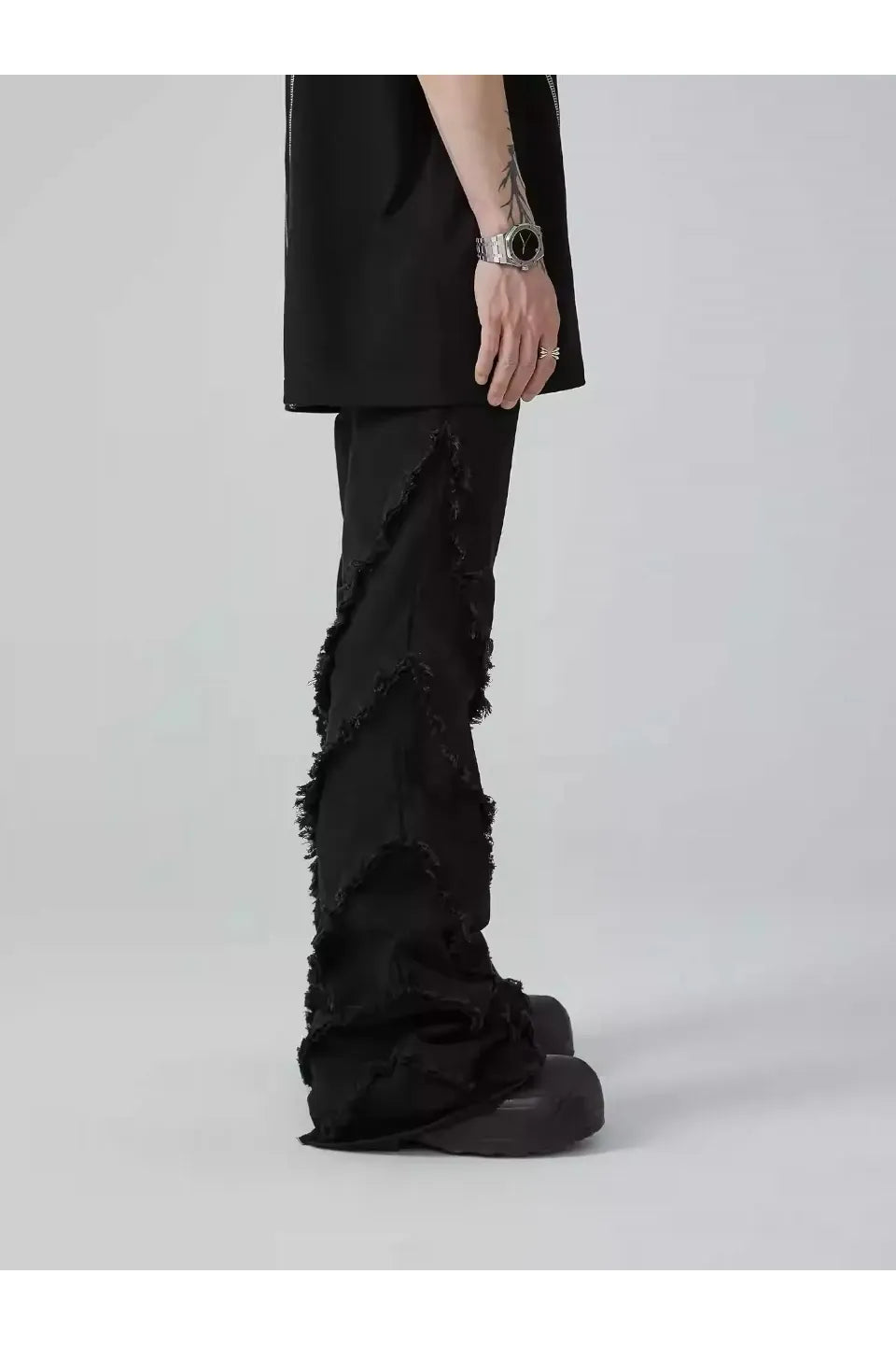 Versatile Black Frayed Wash Denim