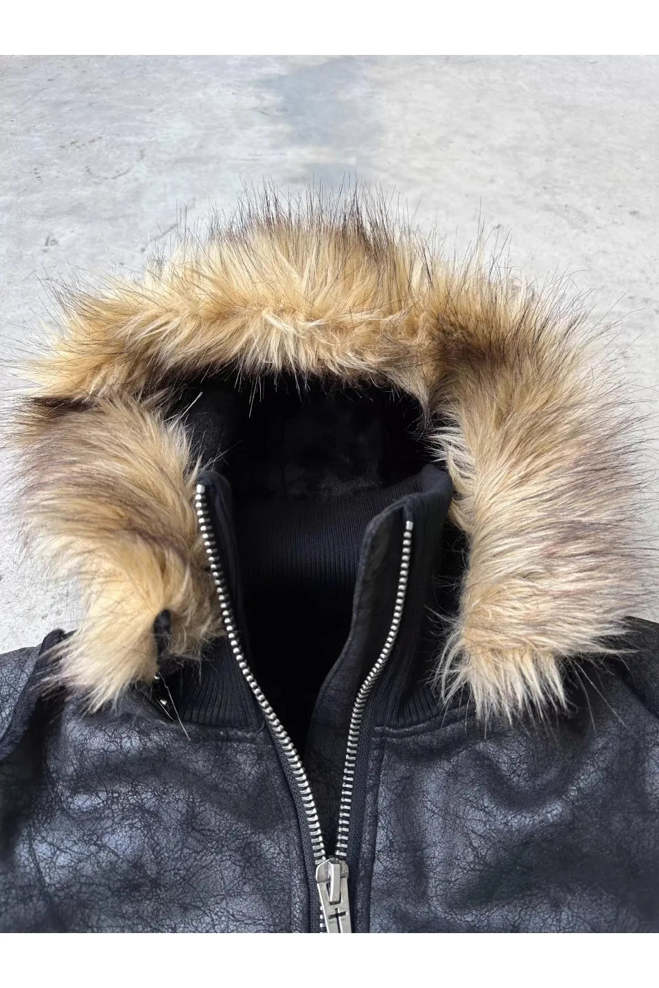 WØR Detachable Fur Collar Leather Jacket
