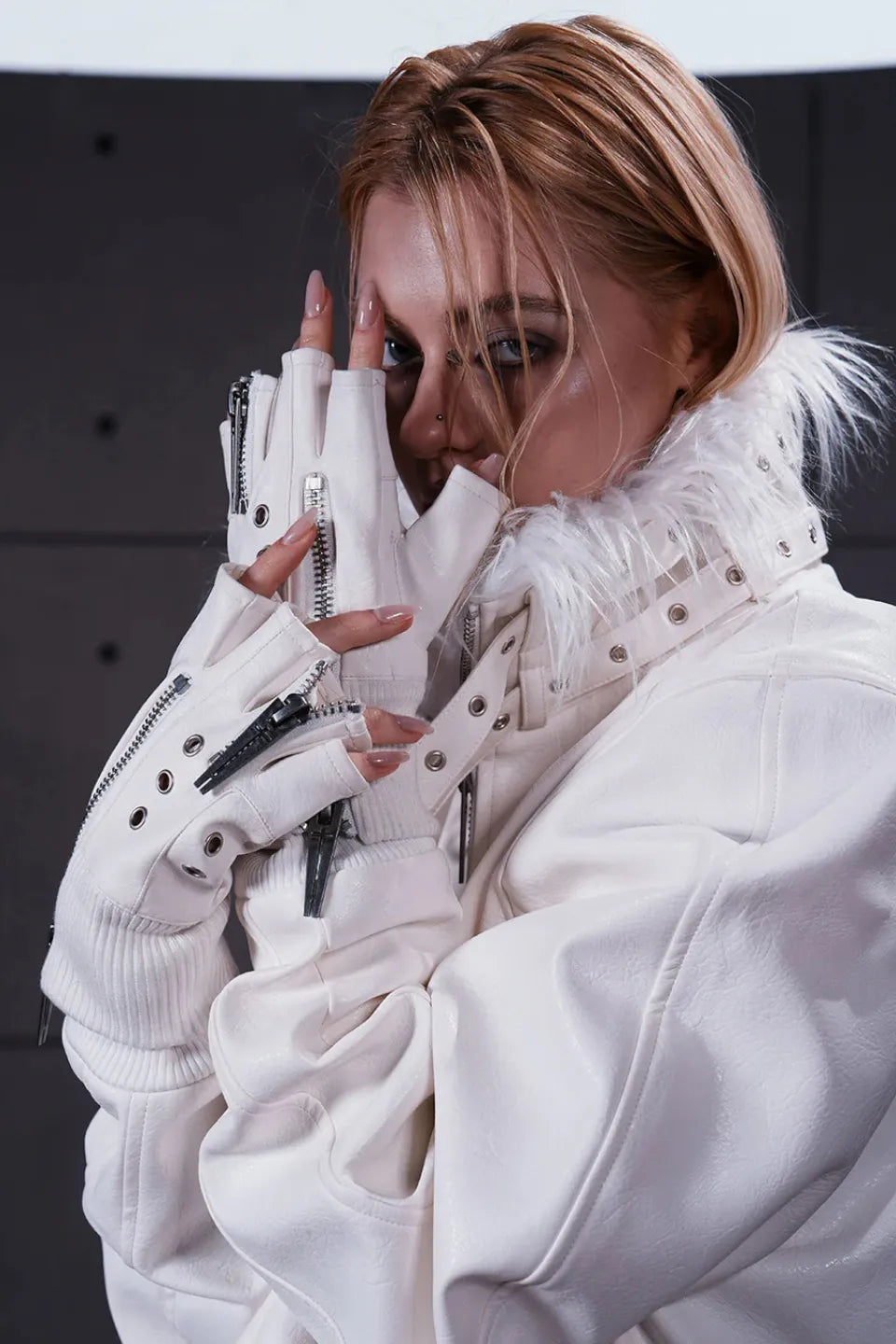 White Double Zipper Layered Gloves