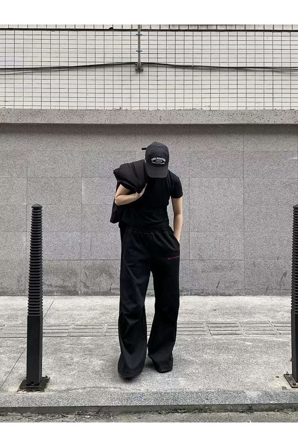 Wide Elasticized Skinny Waist Flared Sweatpants