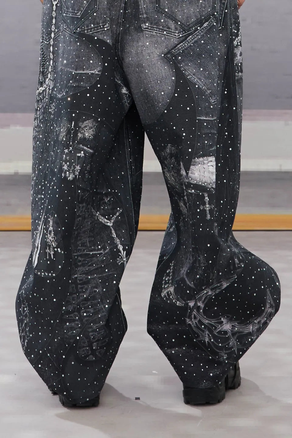 Armor Full Print Diamond Baggy Jeans