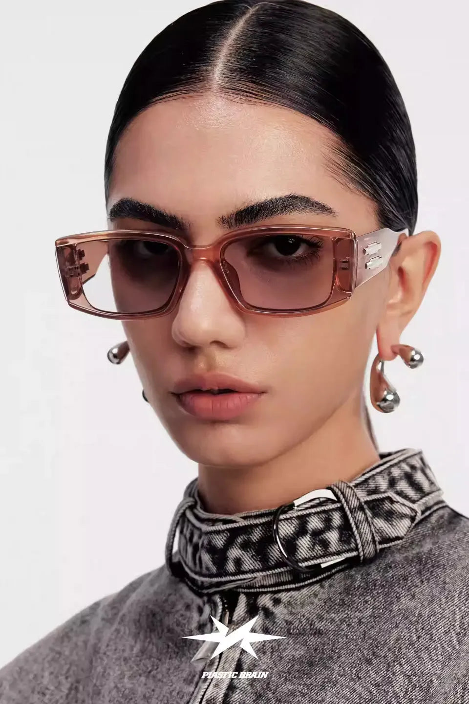 Bold Frame Modern Sunglasses