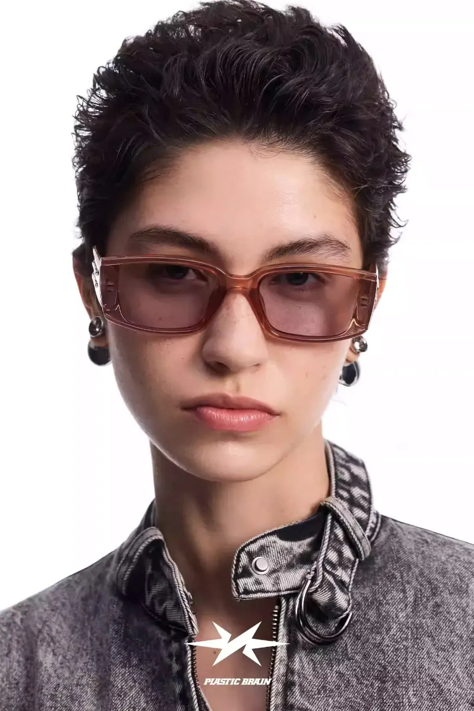 Bold Frame Modern Sunglasses