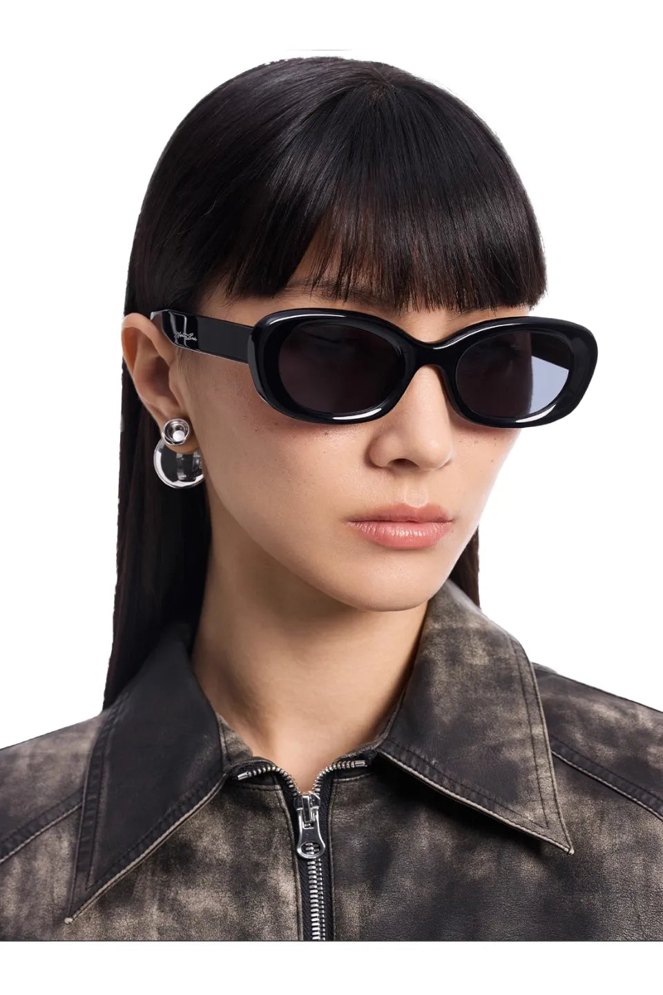 Bold Oval Sunglasses