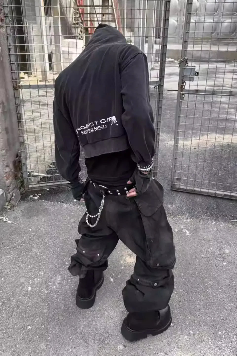 TH4SWE ザフォースウィ｜Brushed Dirty Painted Flared Cargo Pants