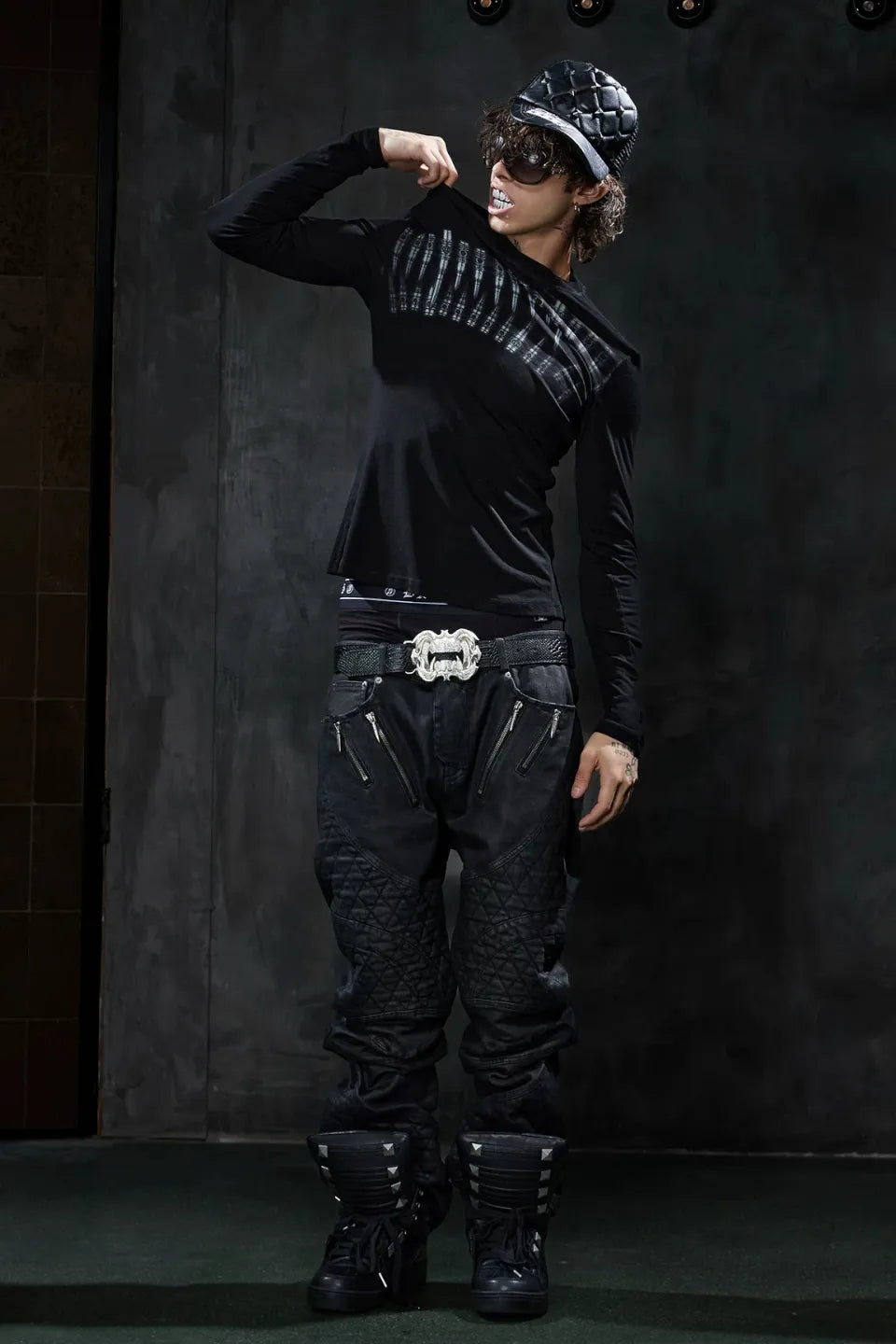 Bullet Gothic Graphic Slim LS Tee