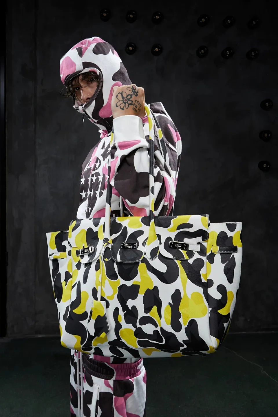 Camo Metal Buckle Oversized Tote Bag