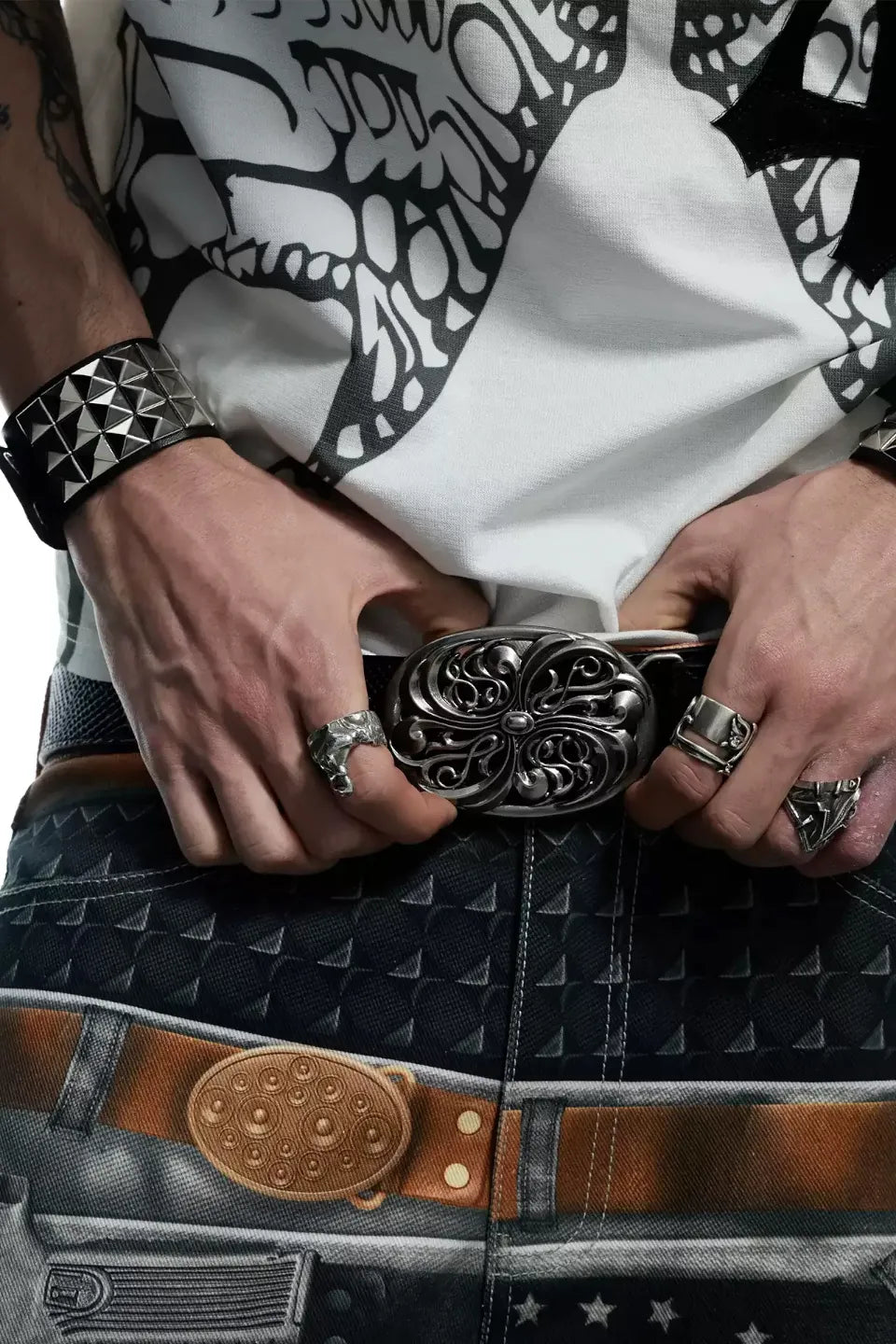 Chrome Acanthus Carved Leather Belt